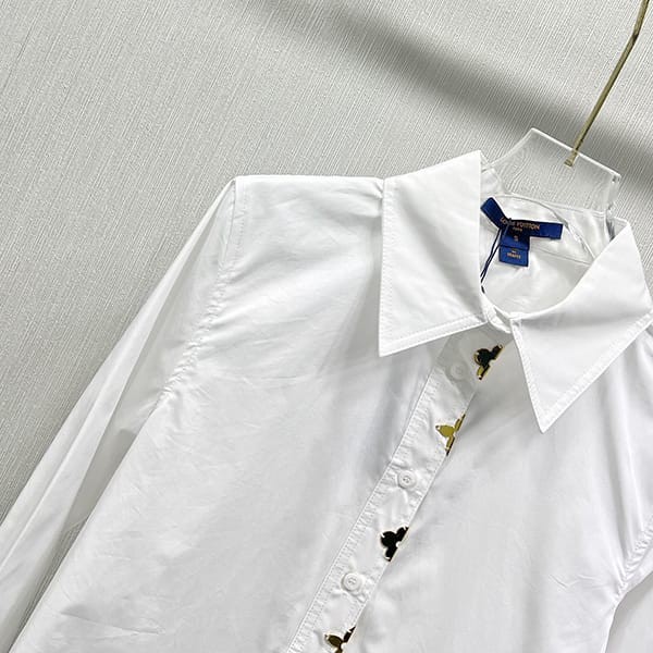 入手困難ルイヴィトン パロディ モノグラムアクセントシャツ 1AC20G